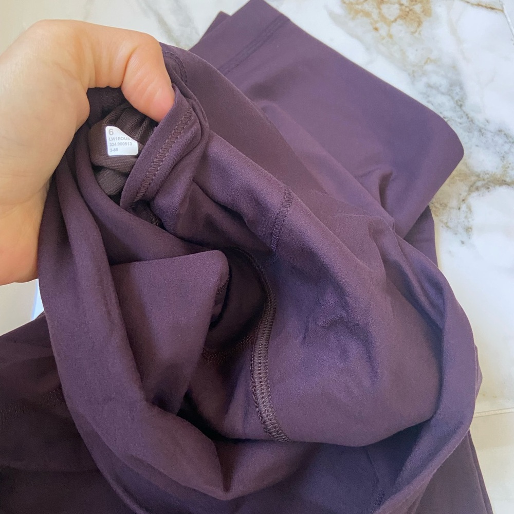 Lululemon align super high rise  black plum Leggings - Picture 4 of 6